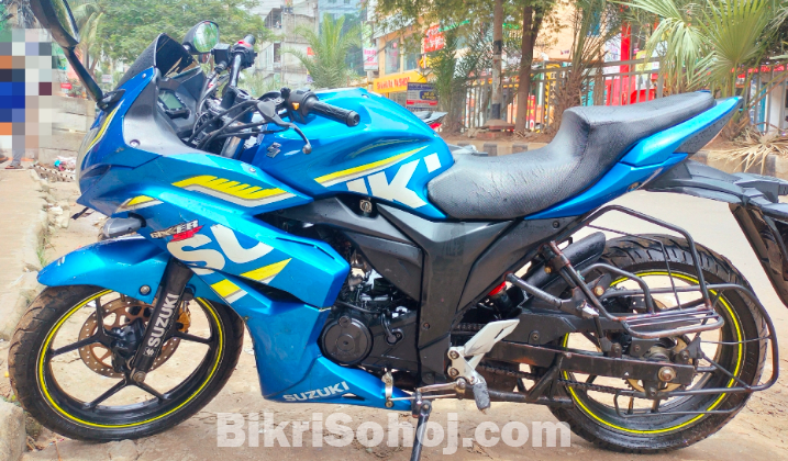 SUZUKI GIXXER SF